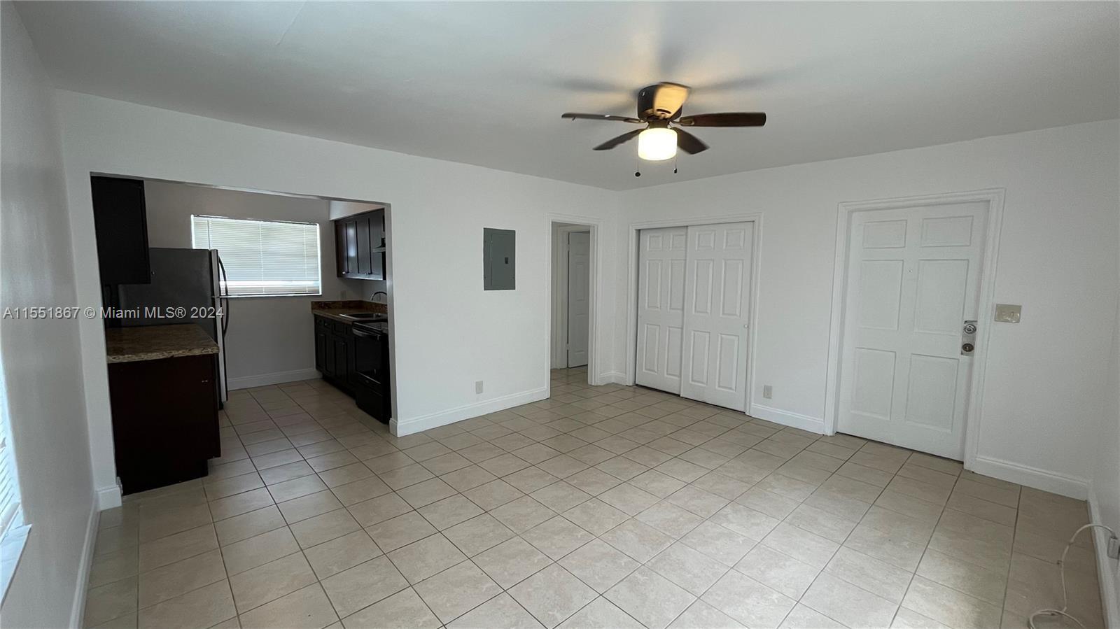 Photo of 5837 Pierce St #2 in Hollywood, FL