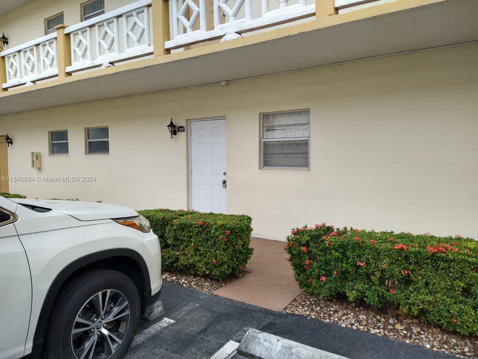 Photo of 5111 W Oakland Park Blvd #110 in Lauderdale Lakes, FL