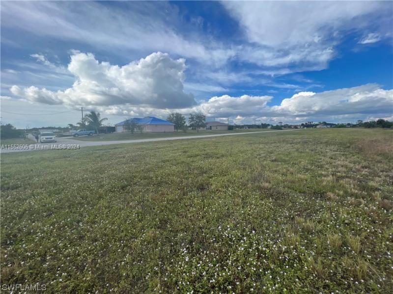 Photo of 4027 NW 38th Ave in Cape Coral, FL