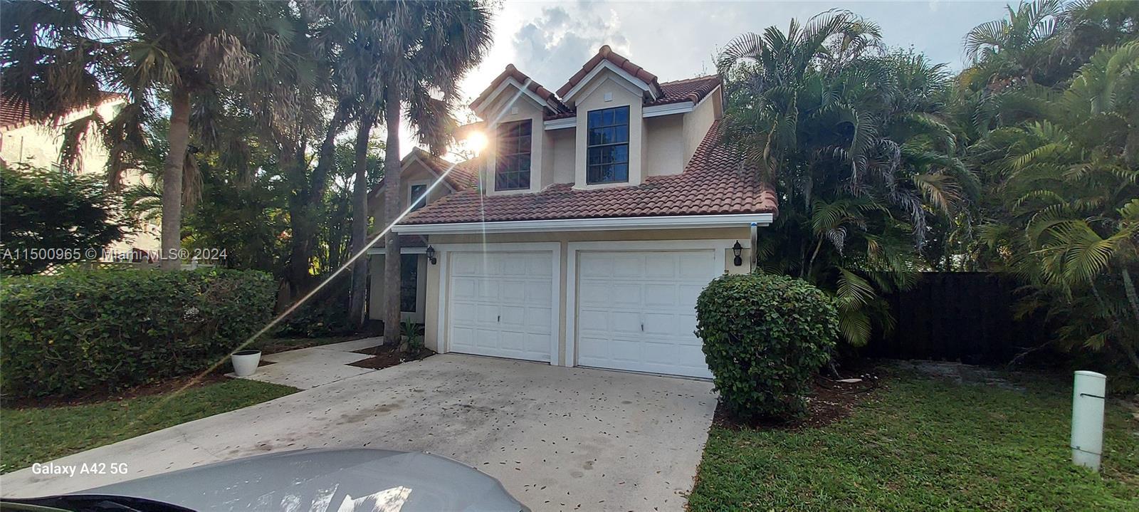 Photo of 6541 NW 57th Ln in Parkland, FL