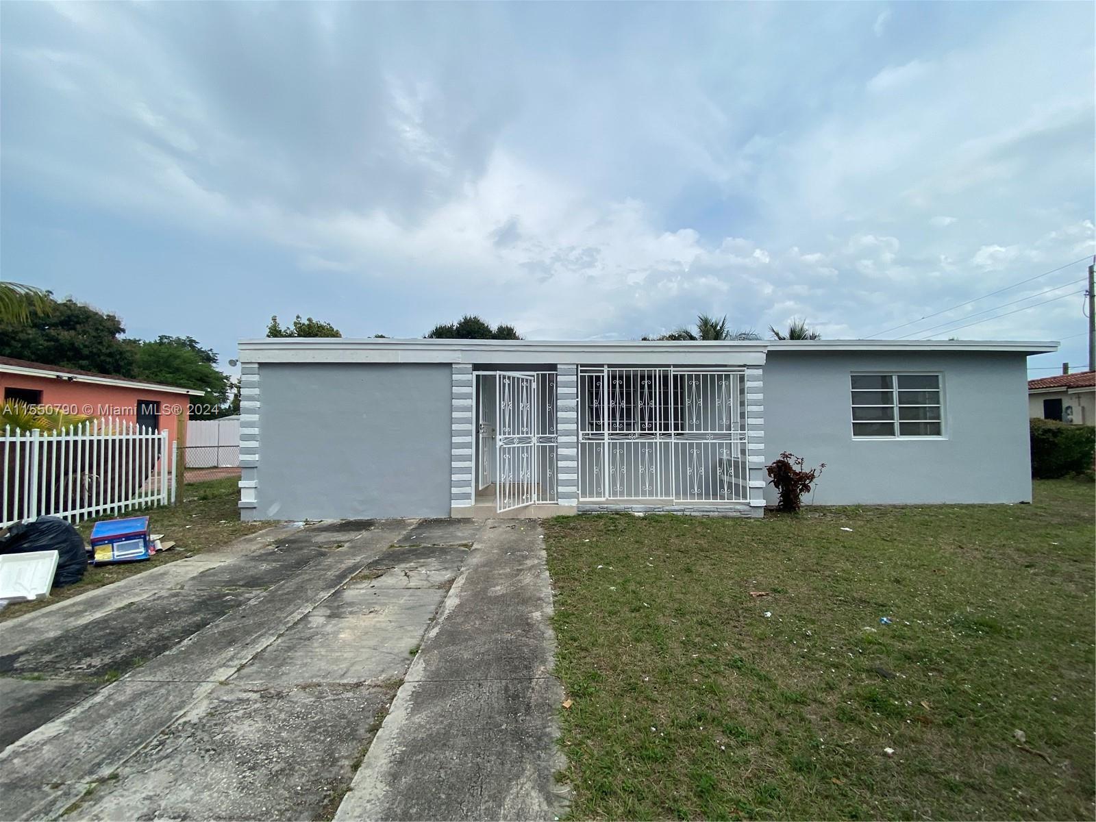 Photo of 14315 NW 12th Ave in Miami, FL
