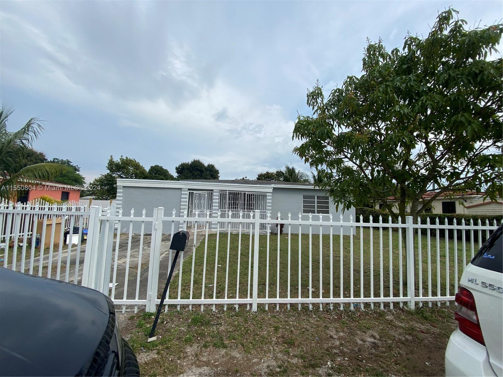 Photo of 14315 NW 12th Ave in Miami, FL
