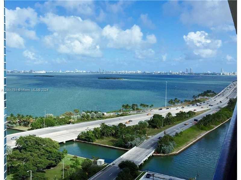 Enjoy breathtaking views of Biscayne Bay from your balcony of this 1 bedroom/ 1.5 bathrroom home; st