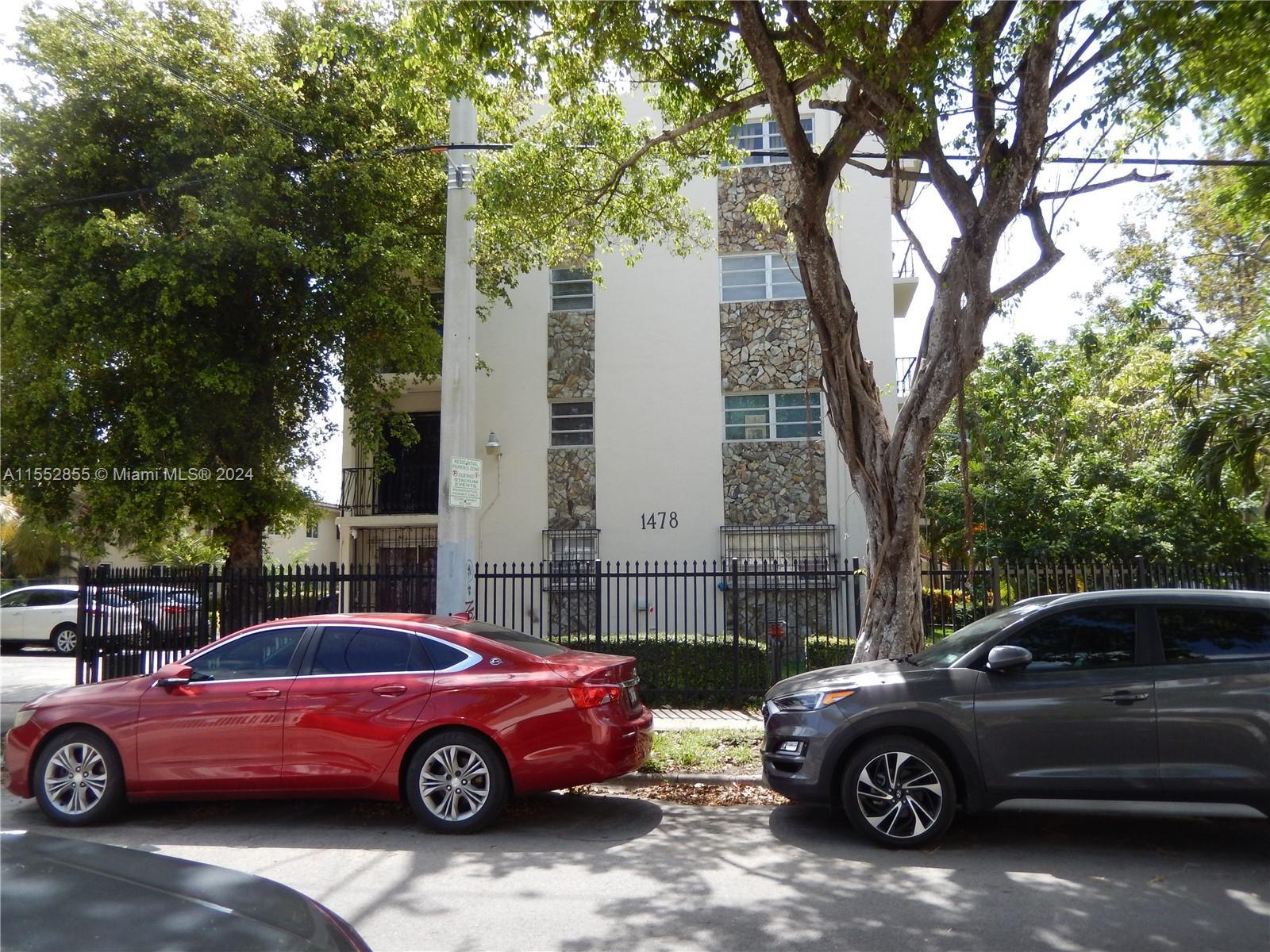 Photo of 1478 NW 1st St #204 in Miami, FL