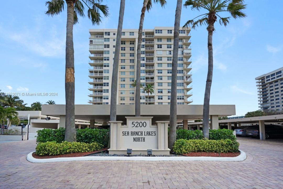 Corner 10th floor 2/2 condo in Lauderdale-By-The Sea. Ocean and city views. 1540 sq ft. Hurricane im