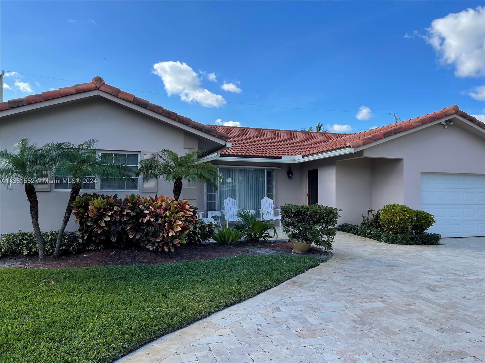 Photo of 3240 Spanish River Dr in Lauderdale By The Sea, FL