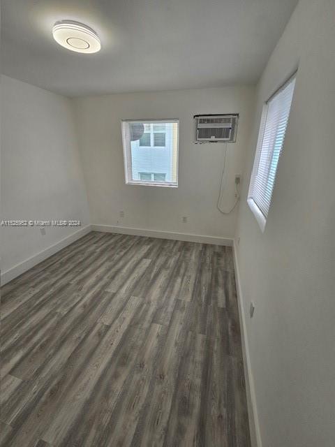 Photo of 535 NW 7th St #12 in Miami, FL