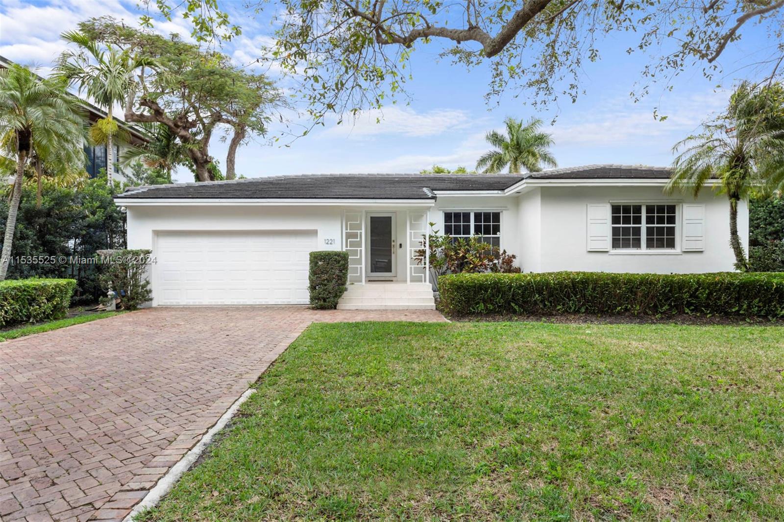 Photo of 1221 Andora Ave in Coral Gables, FL