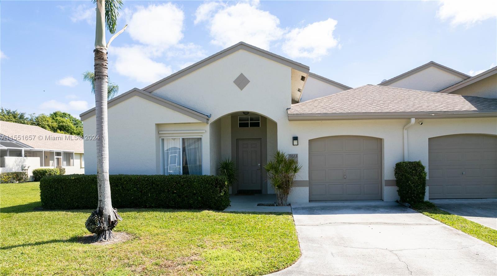 This Beautiful 2/2 villa in the desirable Boca Gardens community is one to see! It is very spacious 