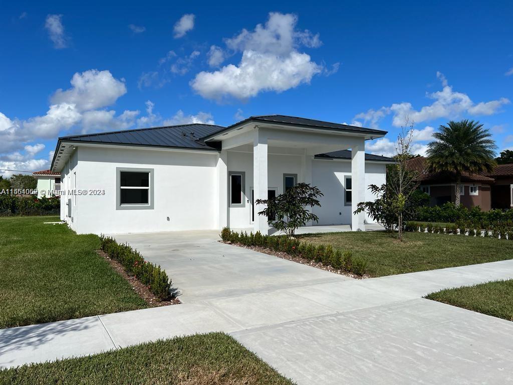 Photo of 17371 SW 300 St in Homestead, FL