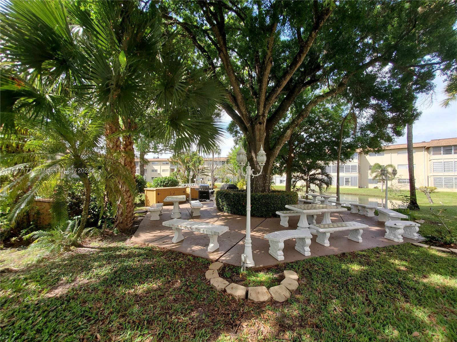 Photo of 5071 W Oakland Park Blvd #302 in Lauderdale Lakes, FL