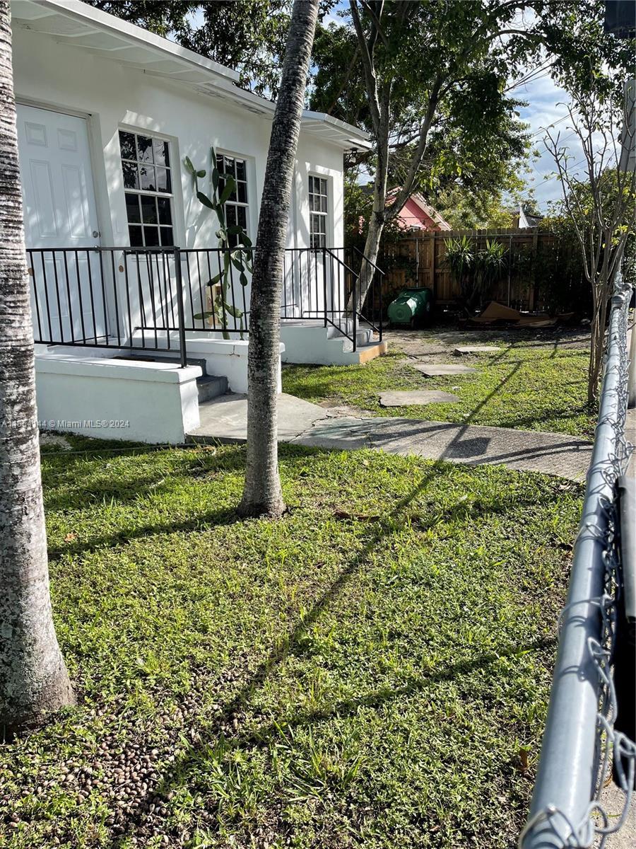 Photo of 3041 NW 10th Ave in Miami, FL
