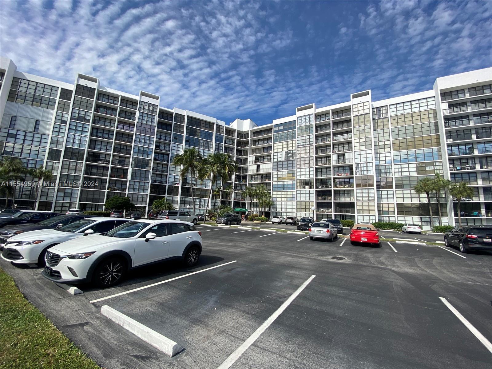 Photo of 800 Parkview Dr #406 in Hallandale Beach, FL