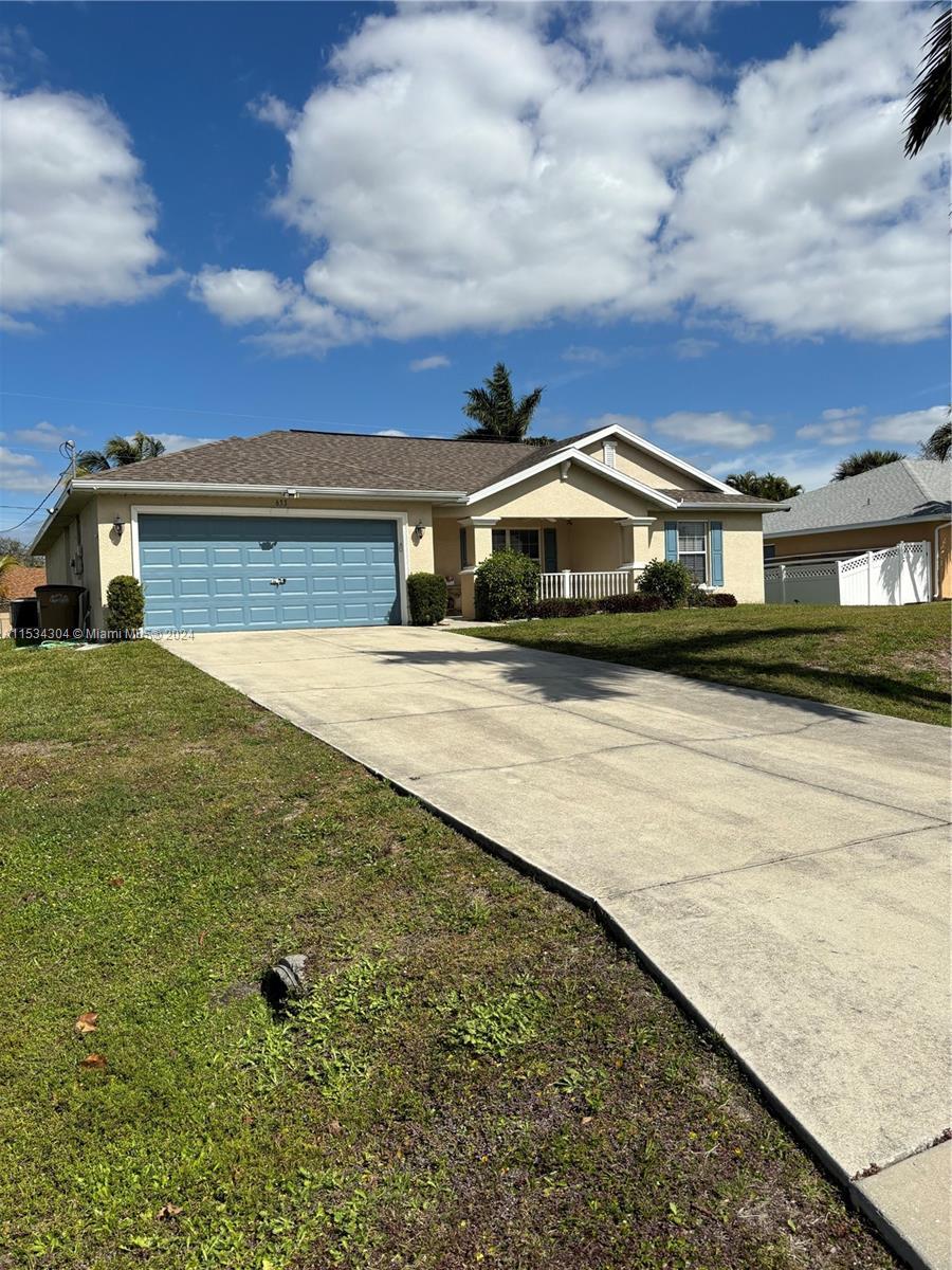Photo of 633 SW 11th Ter in Other City - In The State Of Florid, FL