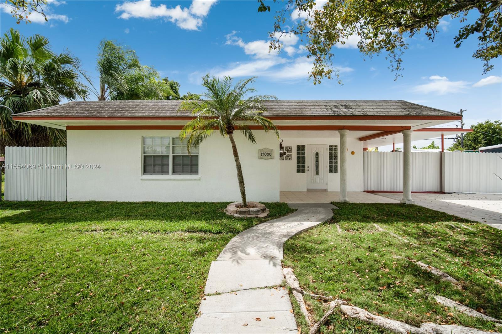 Photo of 15000 Leisure Dr in Homestead, FL