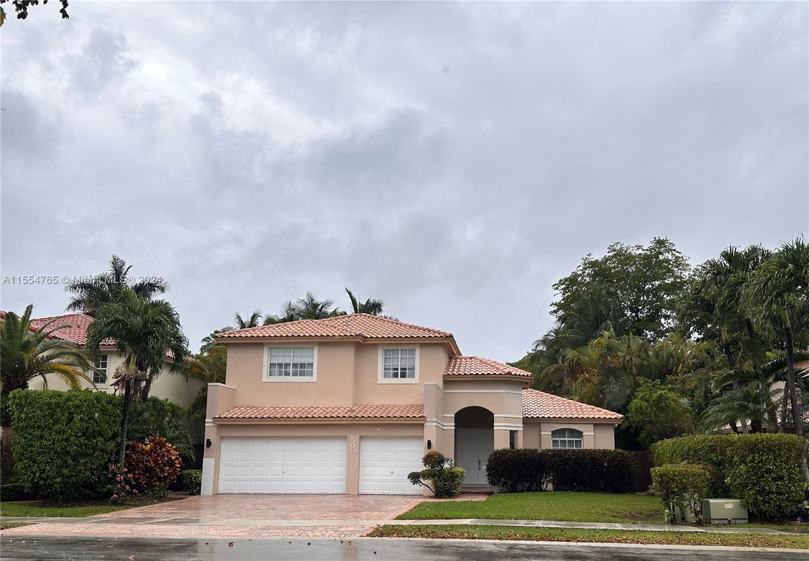 Photo of 6508 NW 113th Pl in Doral, FL