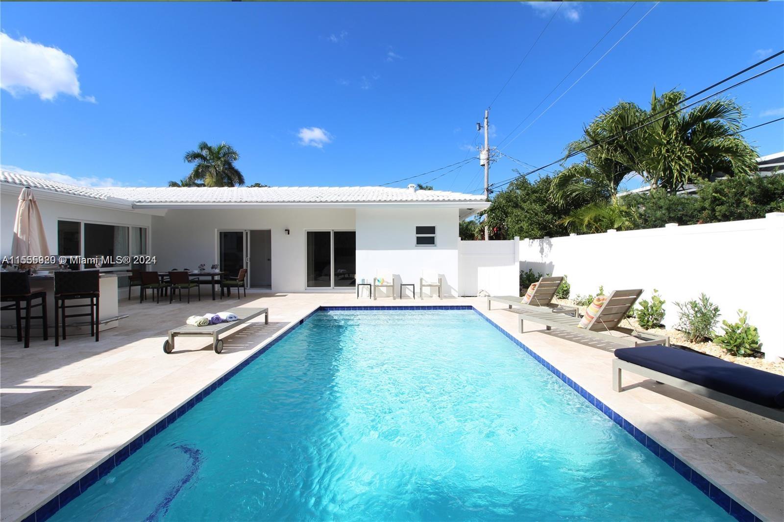 Photo of 233 Oceanic Ave in Lauderdale By The Sea, FL