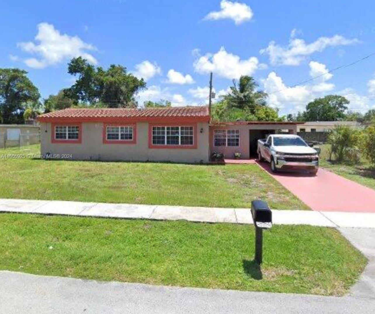 Photo of 3760 NW 3rd St in Lauderhill, FL