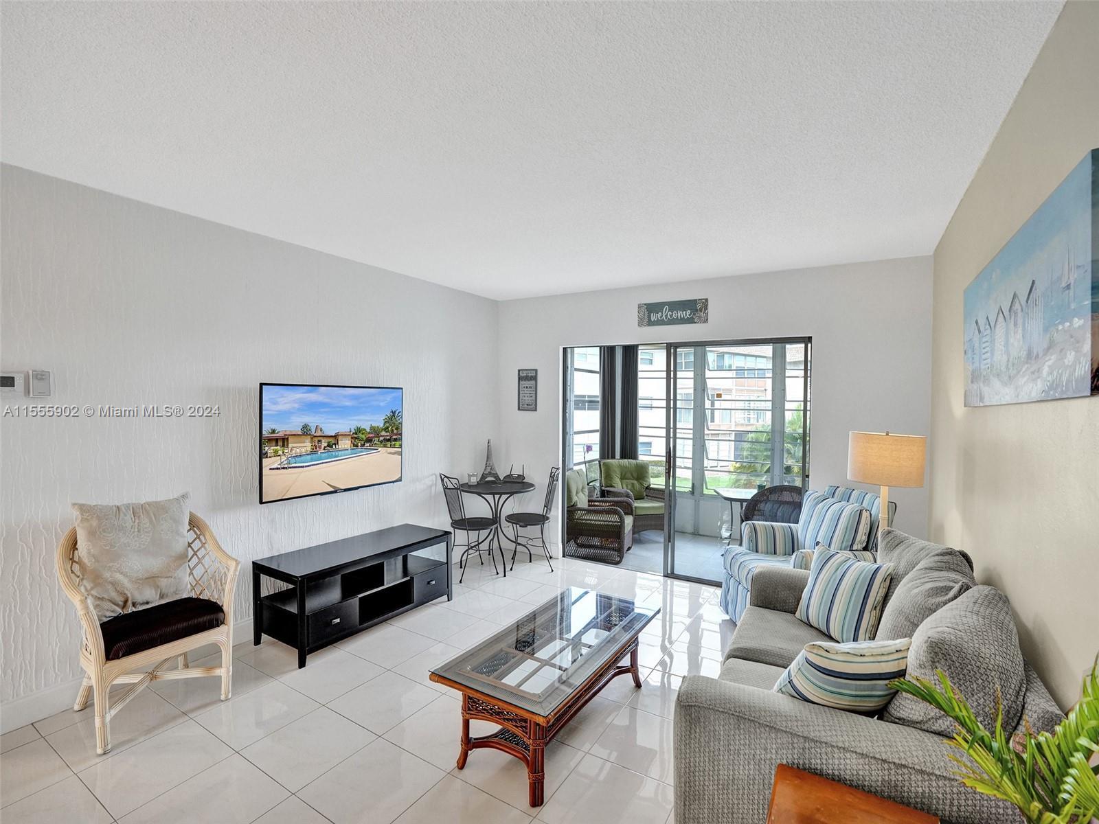 Photo of 4805 NW 35th St #503 in Lauderdale Lakes, FL