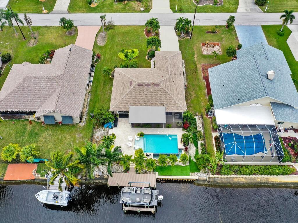 Photo of 6156 Cocos Drve in Fort Myers, FL