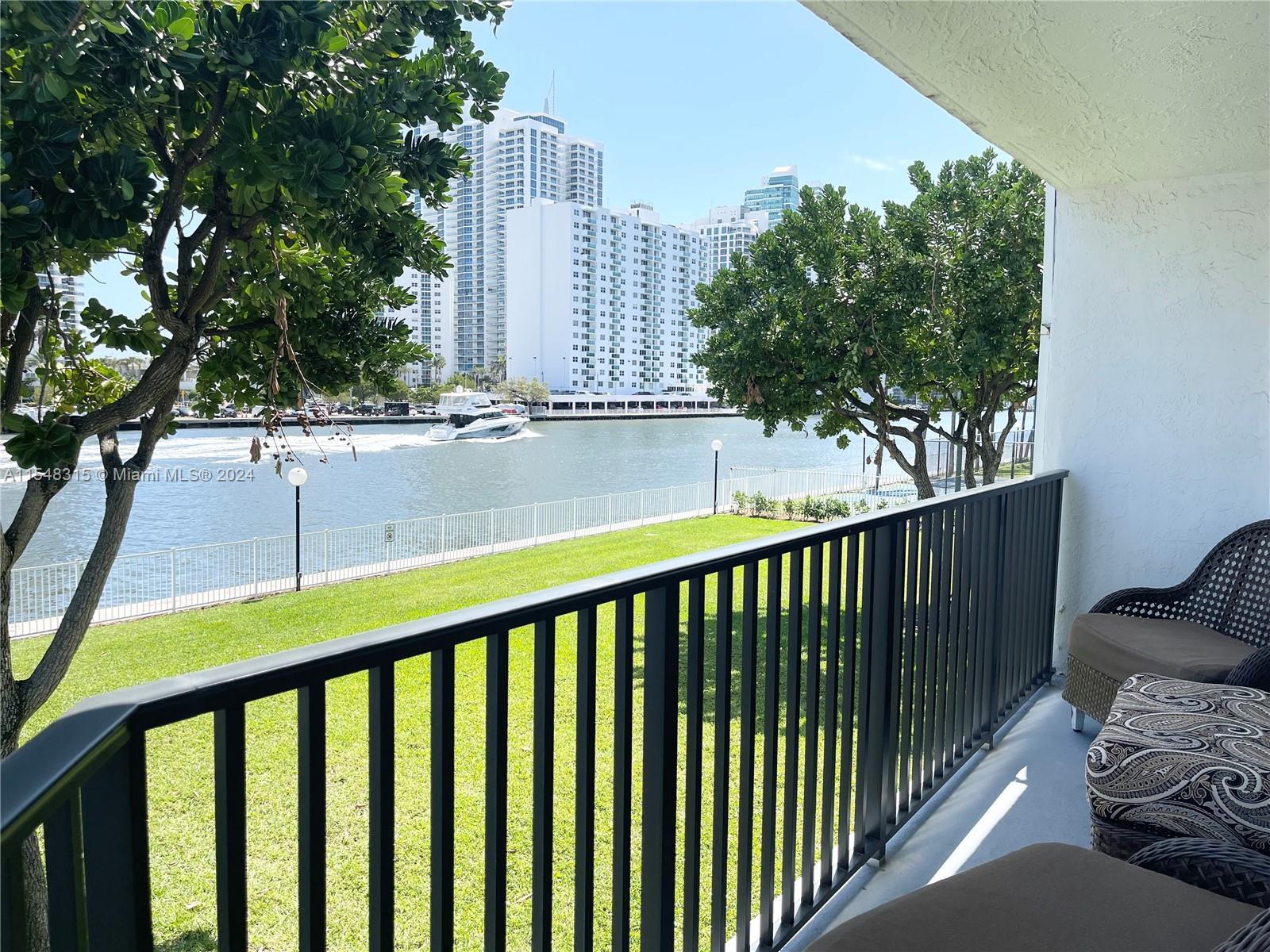 Photo of 1000 Parkview Dr #221 in Hallandale Beach, FL