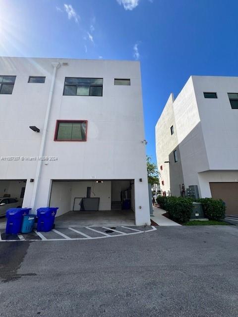 Photo of 113 NE 6th St #115 in Fort Lauderdale, FL
