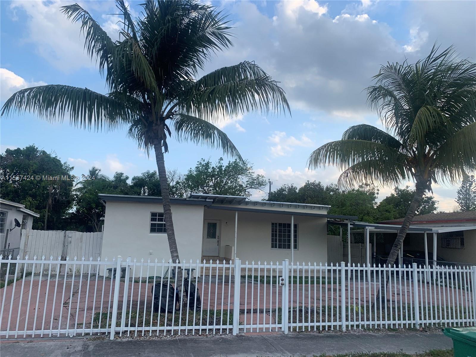 Photo of 1050 NW 116th Ter in Miami, FL
