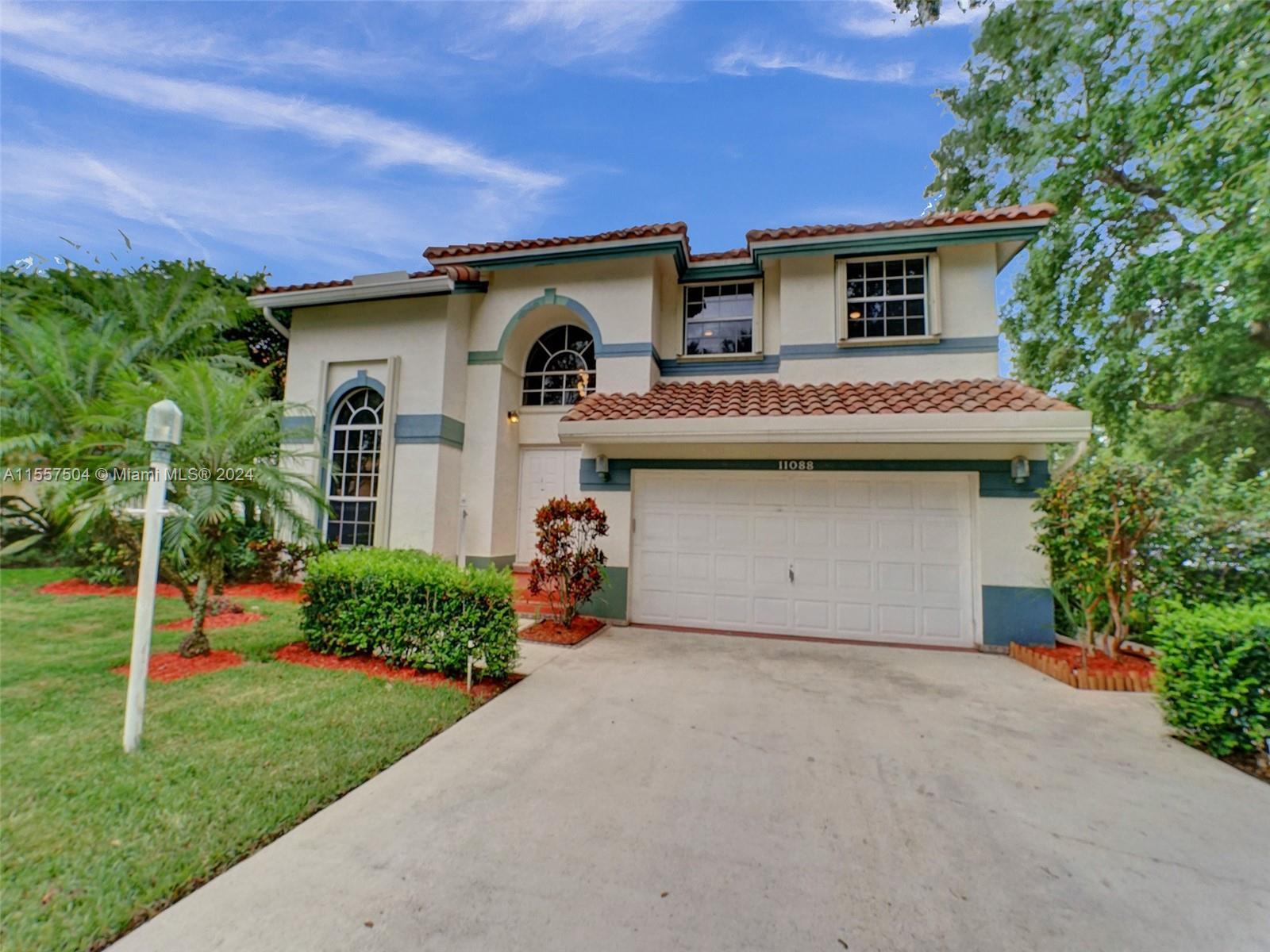 Photo of 11088 Helena Dr in Cooper City, FL
