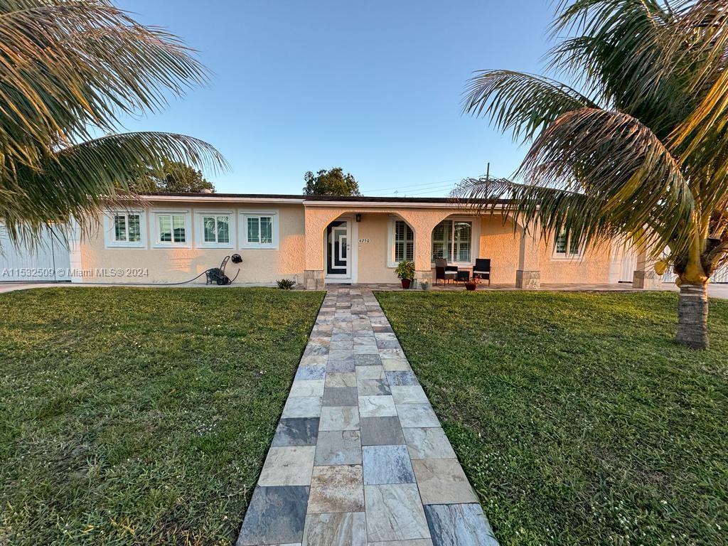 Photo of 4250 NW 178th Dr in Miami Gardens, FL