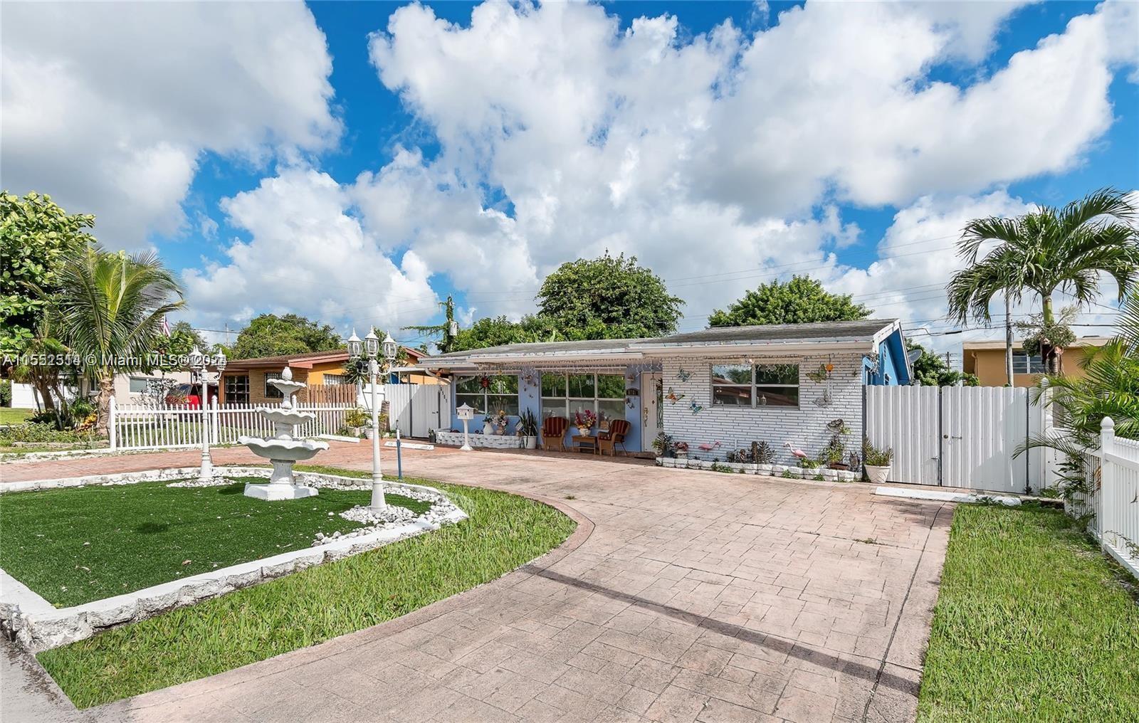 Photo of 6501 Roosevelt St in Hollywood, FL