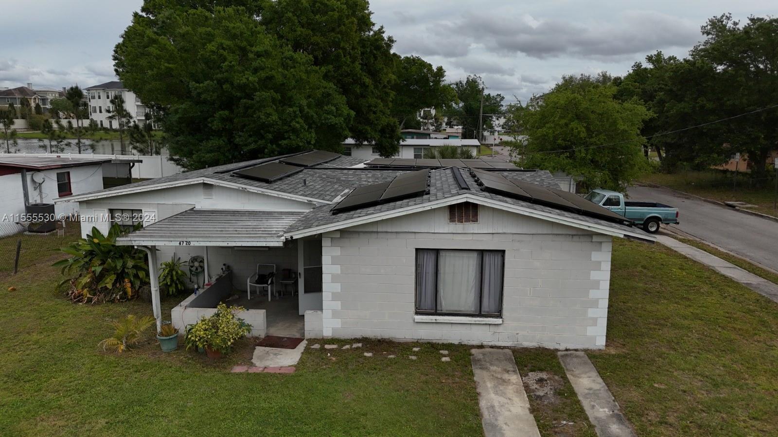 Photo of 4720 S 87 St in Tampa, FL