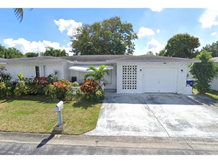 Photo of 7480 NW 6th Ct in Margate, FL