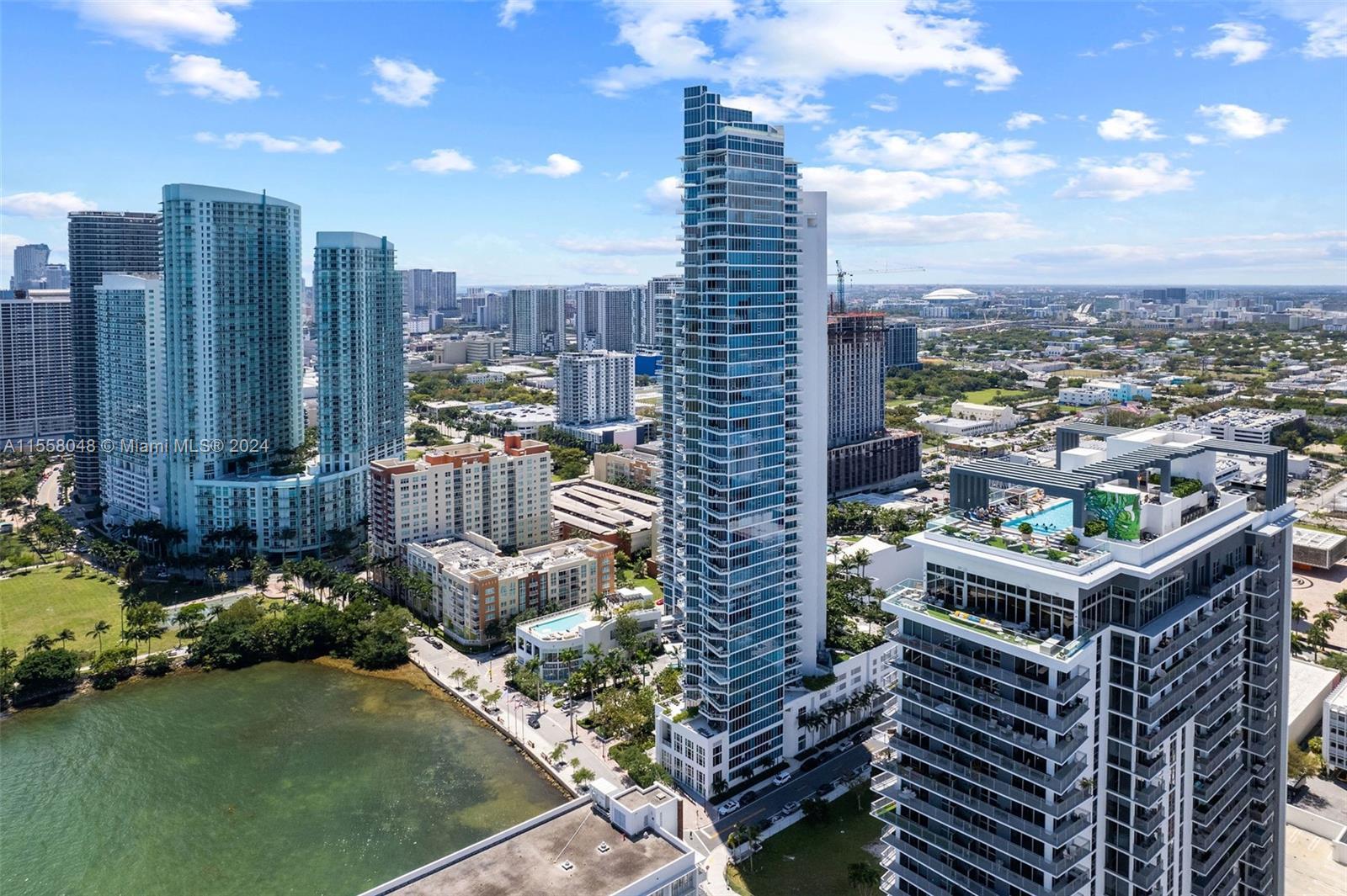 *Receive two weeks free move in 05/19. AVAILABLE 04/20. The Watermarc at Biscayne Bay - Brand New Lu