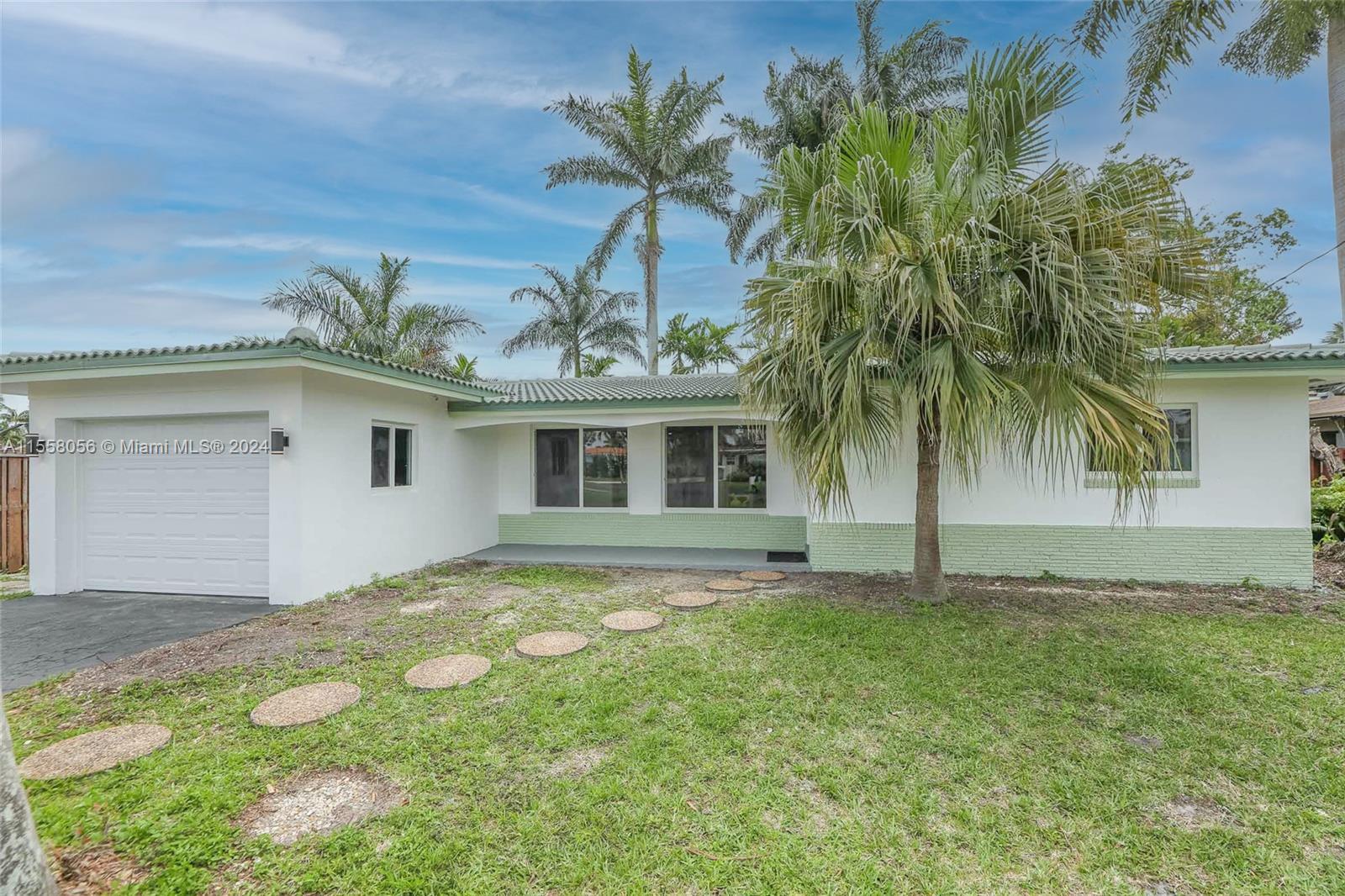 Photo of 1970 NW 33rd St in Oakland Park, FL