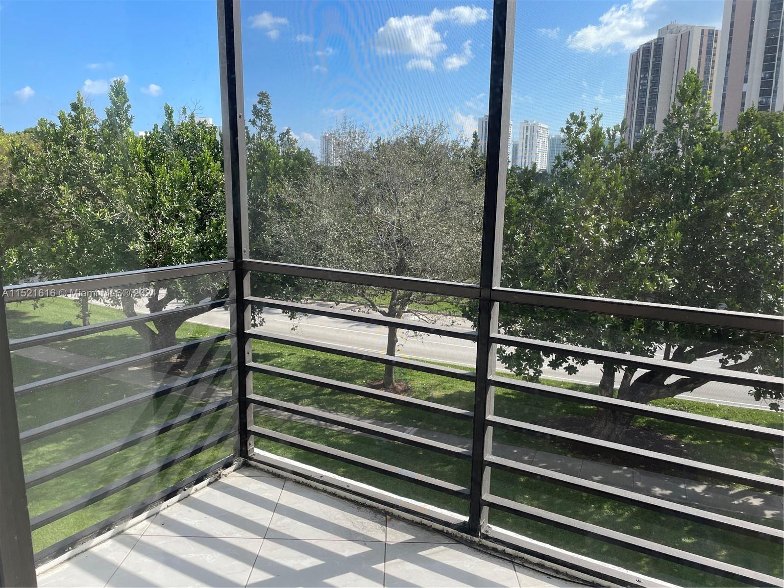 Photo of 20400 W Country Club Dr #402 in Aventura, FL
