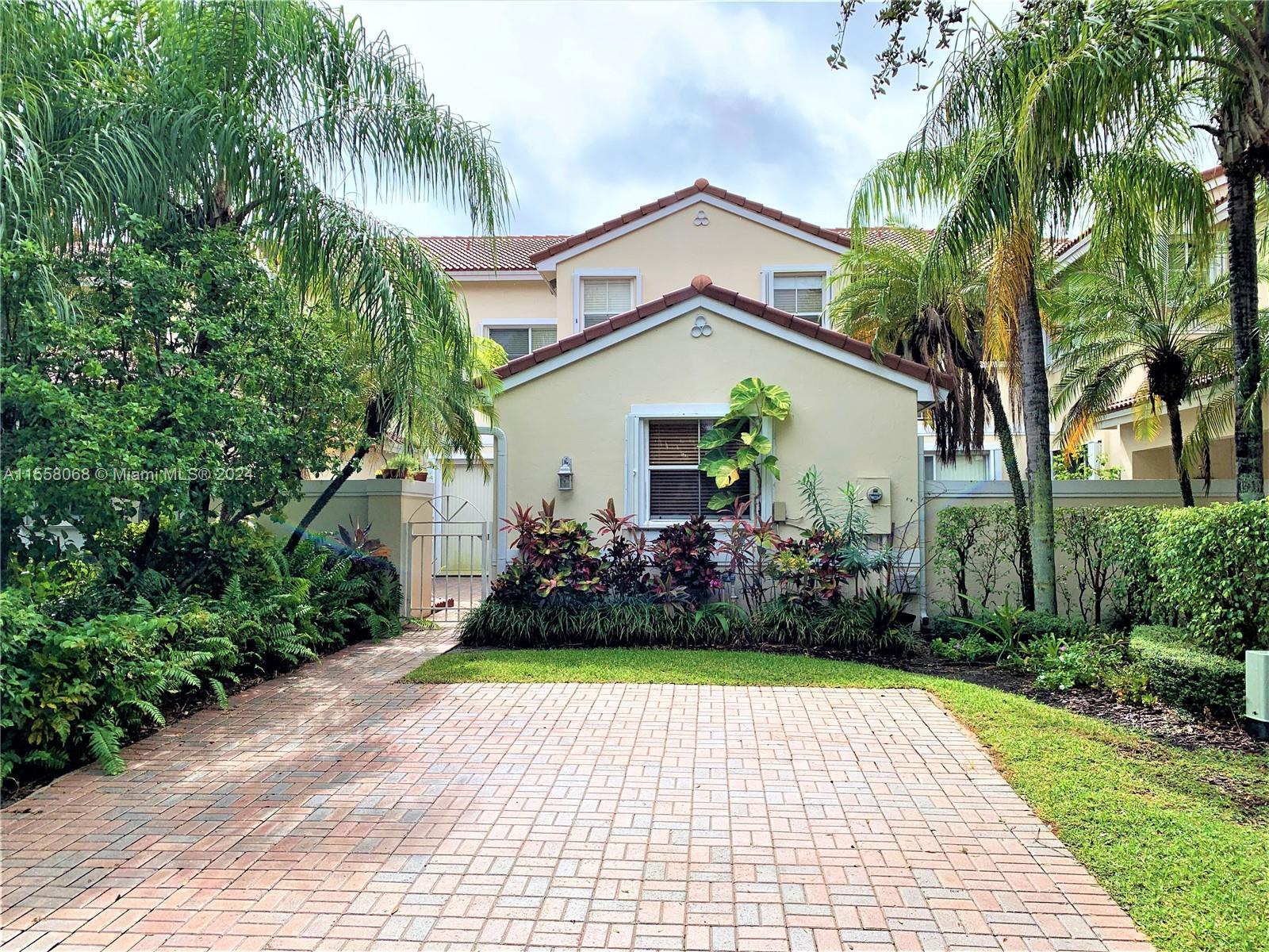 Photo of 1130 Buttonwood Ln #- in Hollywood, FL