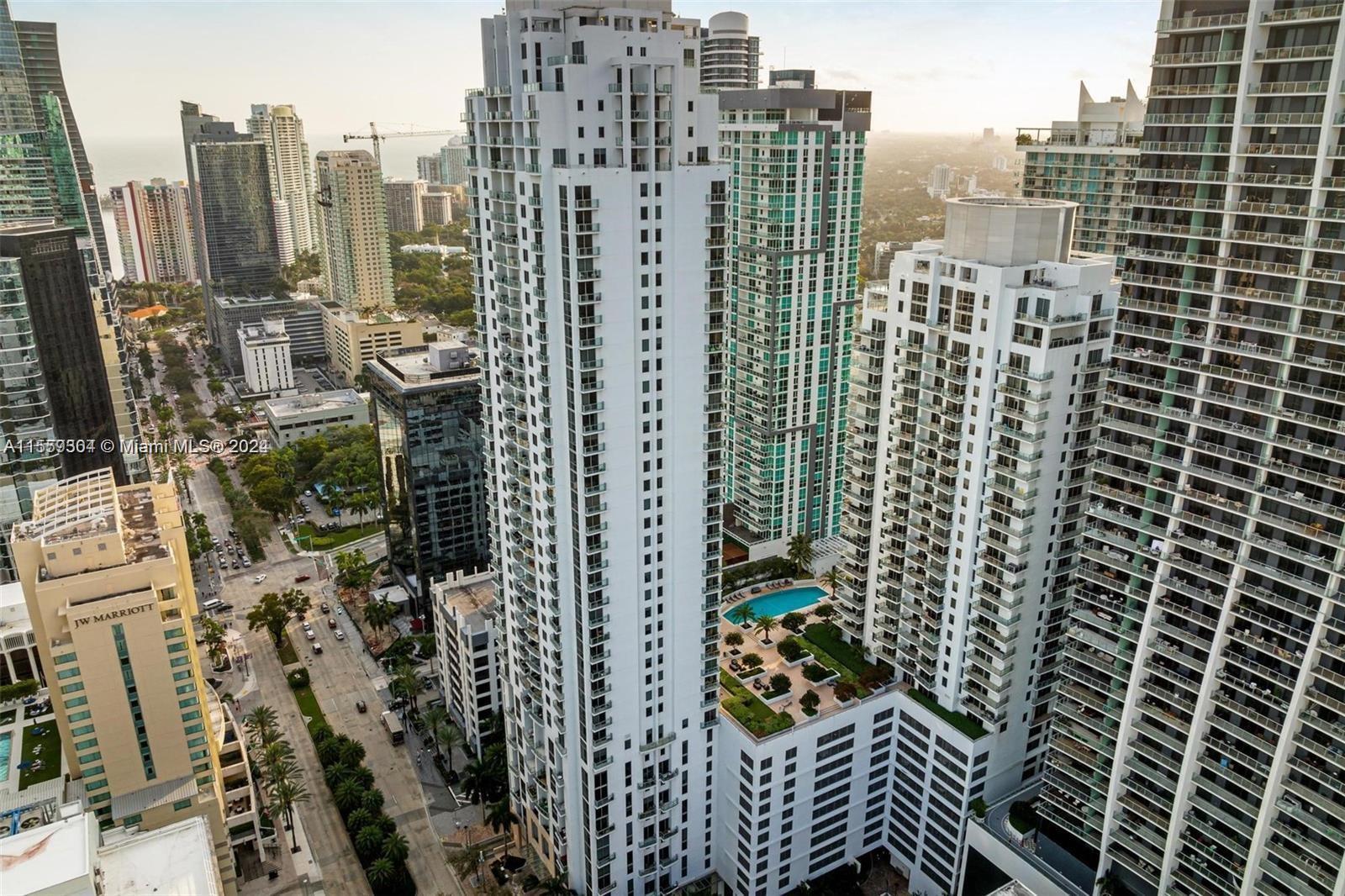 Spacious 1 bedroom apartment at 1060 Brickell Condo. Live in the heart of Brickell, close to the act