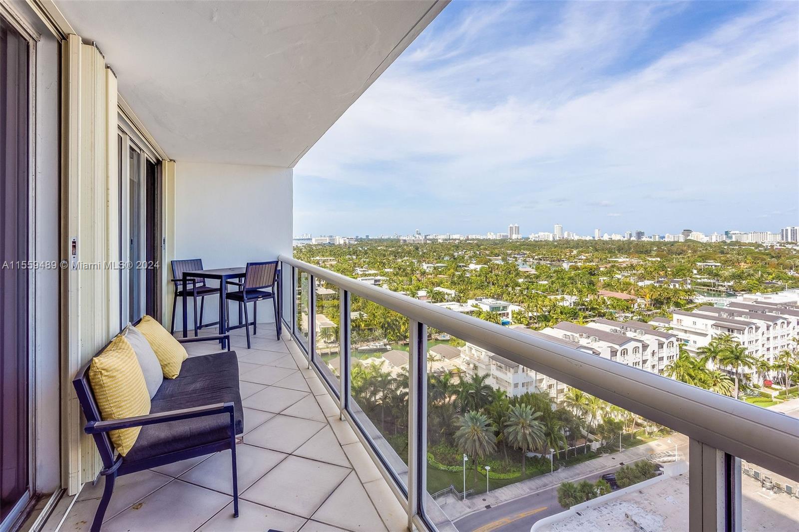 Photo of 1900 Sunset Harbour Dr #1811 in Miami Beach, FL