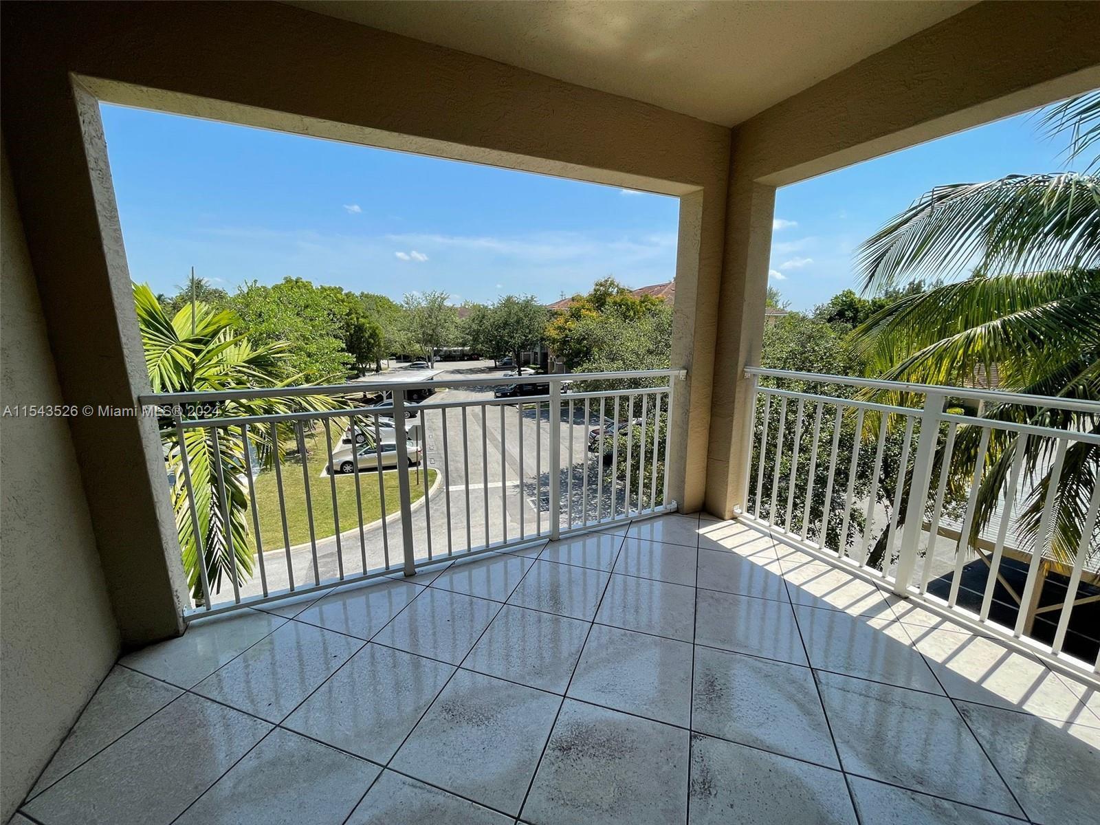 Photo of 6418 Emerald Dunes Dr #301 in West Palm Beach, FL