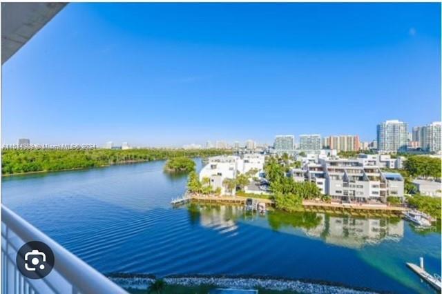 Great opportunity for investment or to move into a 1 bed 1 bath Condo with stunning views from every