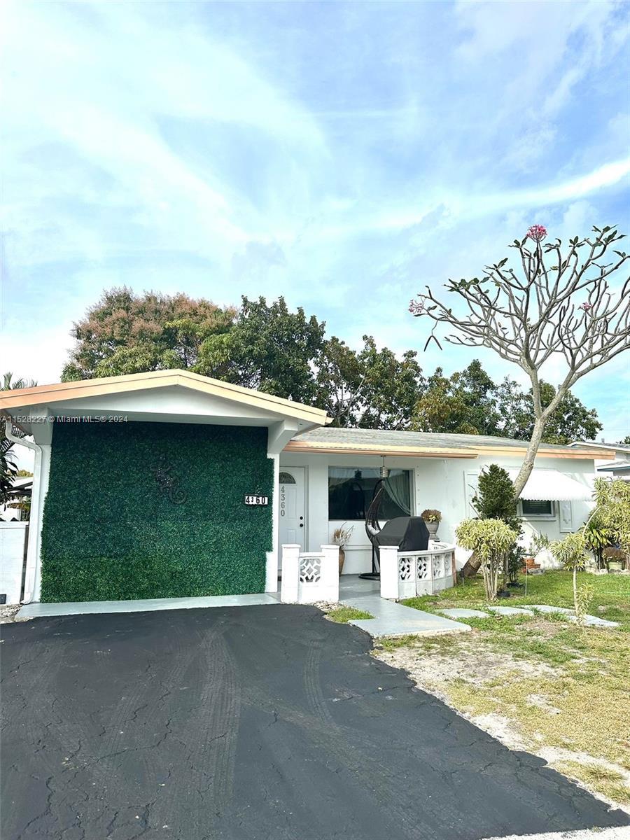 Photo of 4360 NW 46th Ter in Lauderdale Lakes, FL