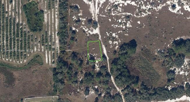 Photo of 400 Rainfall Ln in Lake Placid, FL
