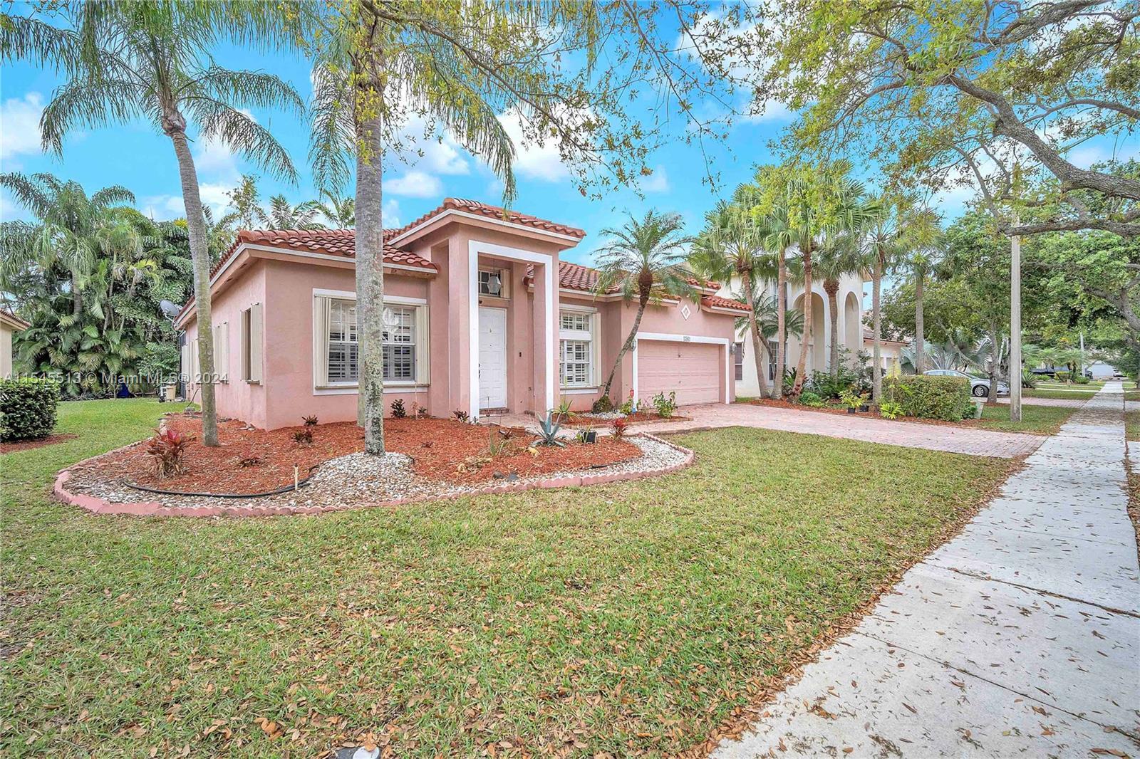 Photo of 17062 NW 16th St in Pembroke Pines, FL