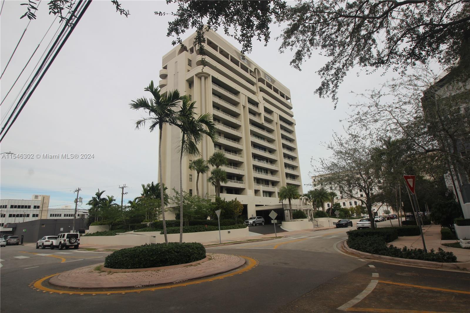 Photo of 441 Valencia Ave #202 in Coral Gables, FL