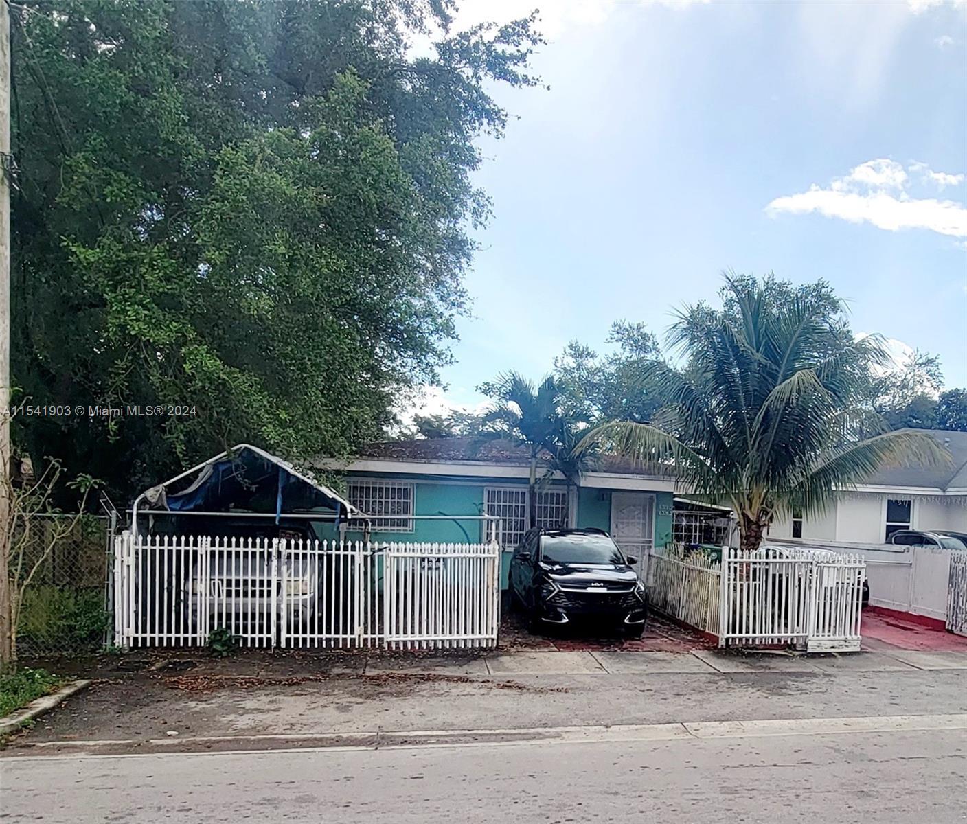 Photo of 1540 NW 32nd St in Miami, FL
