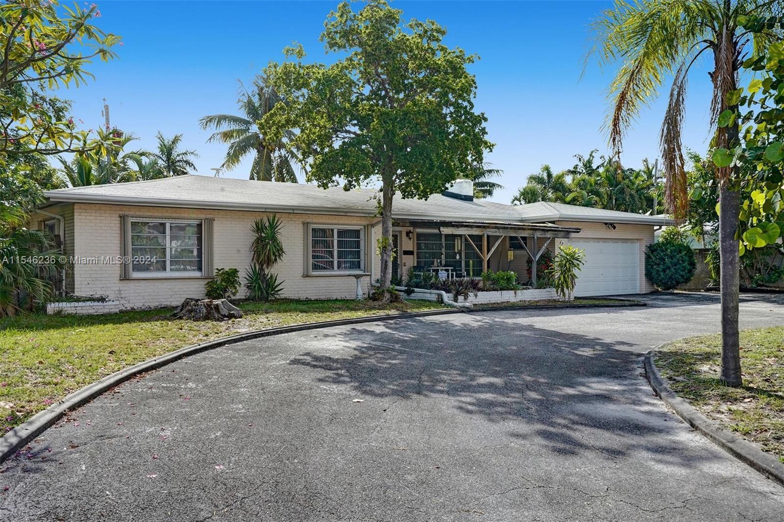 Photo of 2441 Bayview Dr in Fort Lauderdale, FL