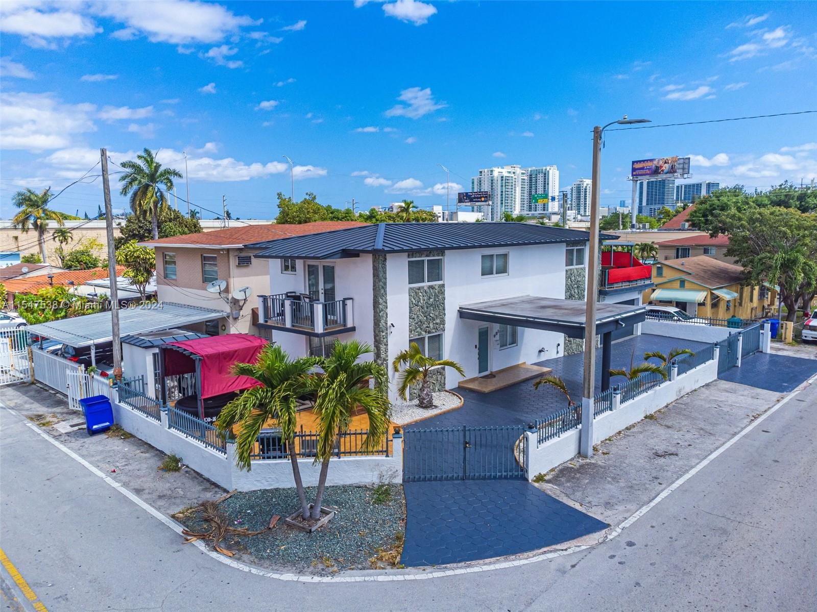 Photo of 901 NW 22nd Pl in Miami, FL