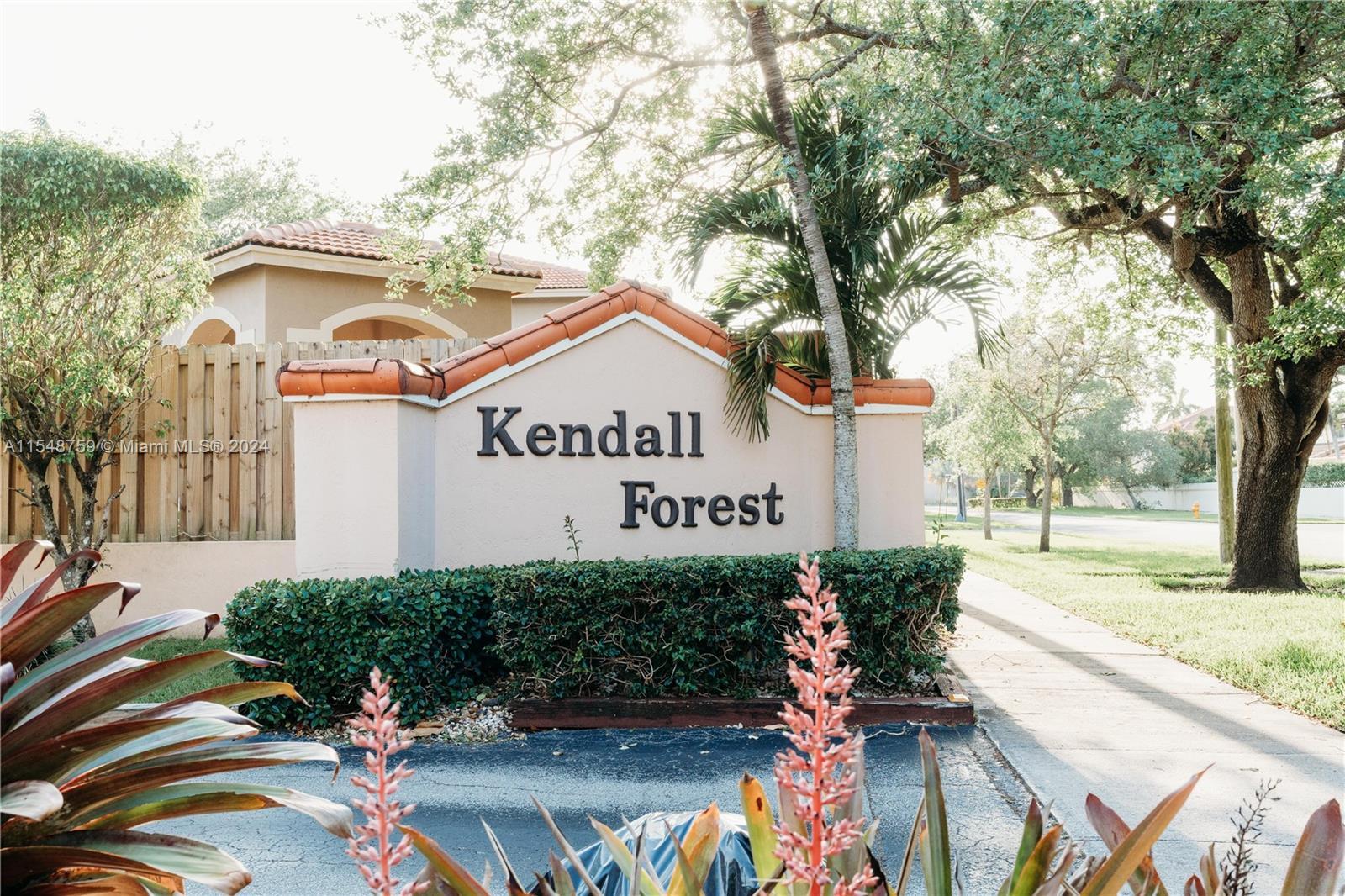 LOCATION! LOCATION! Rarely available 3/2.5 Townhouse-condo in the community of Kendall Forests. This