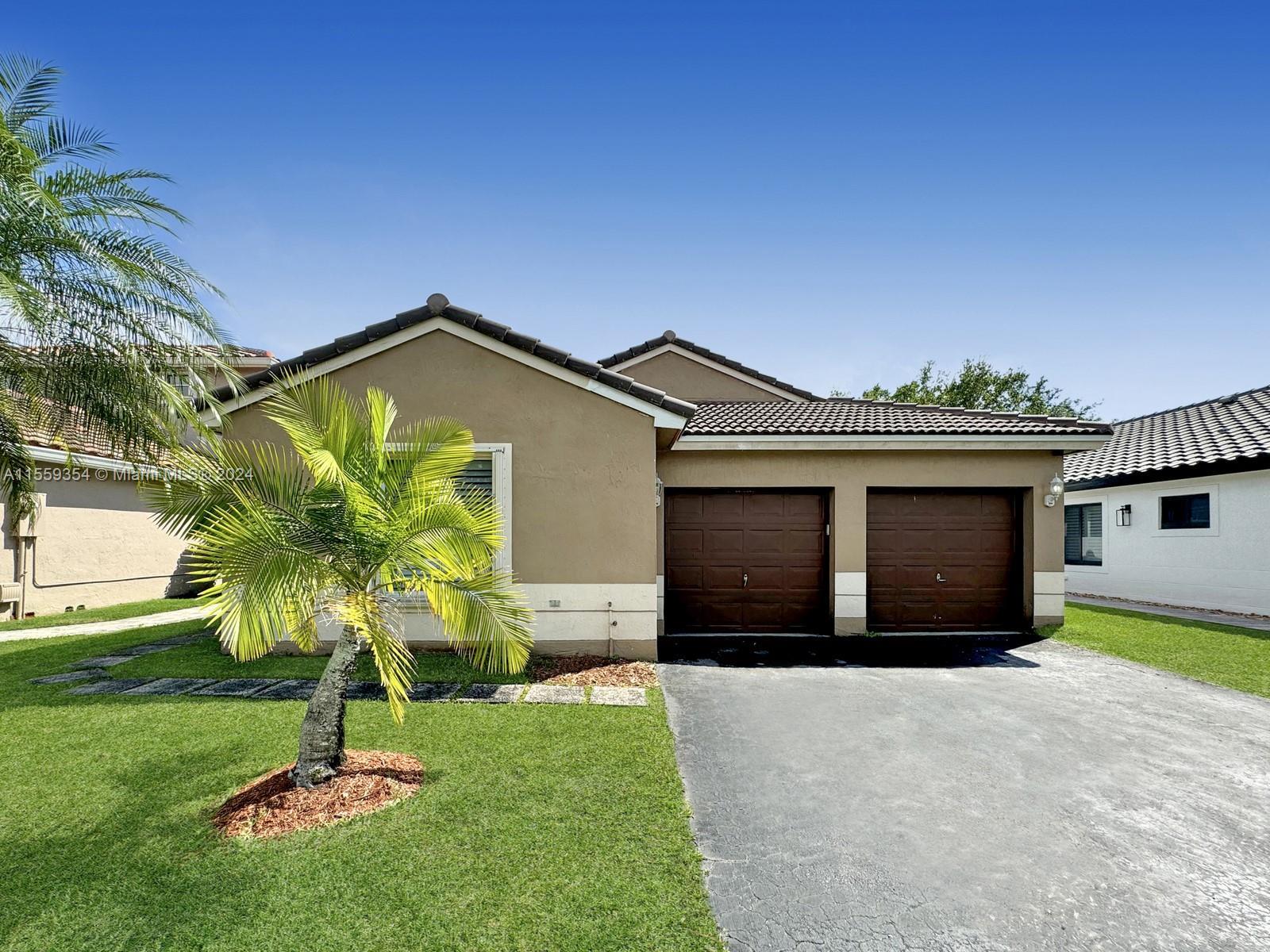 Photo of 19120 NW 19th St in Pembroke Pines, FL