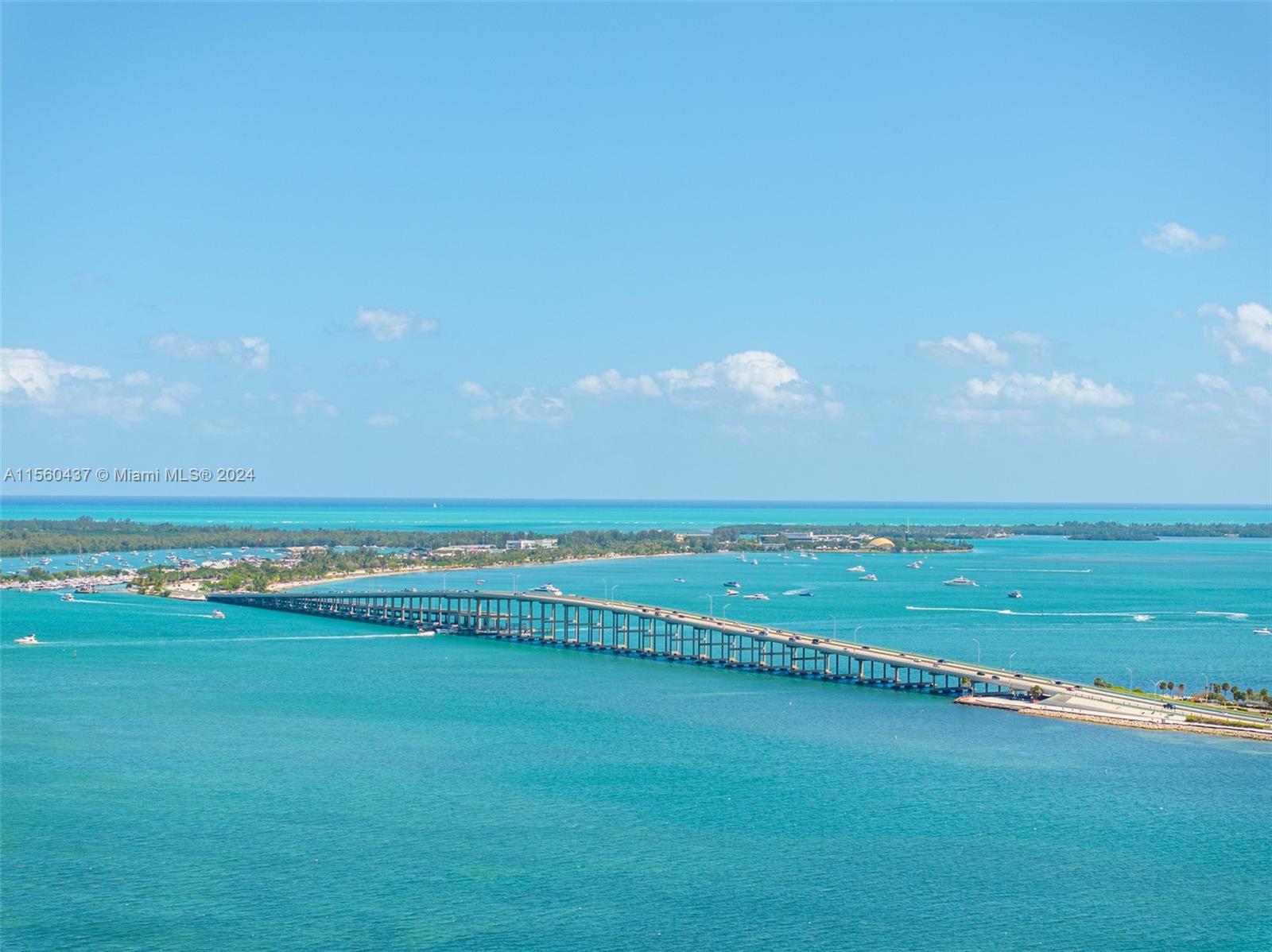 Enjoy jaw-dropping panoramic views of Biscayne Bay, the Atlantic Ocean, and the city skyline from ev